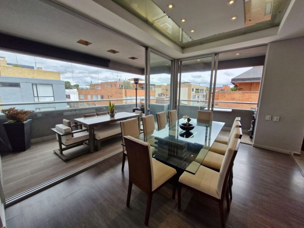 Apartamento de 4 alcobas en venta en Molinos Norte, Bogotá, 245 m² · foto 3 de 20