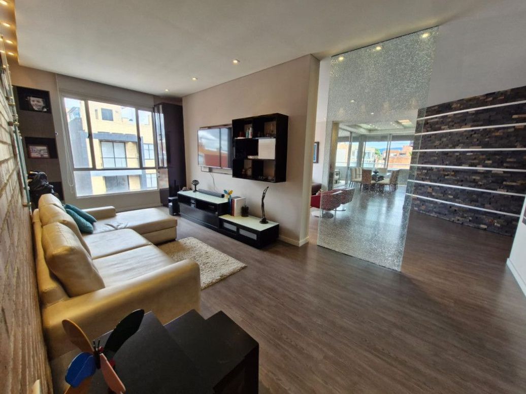Apartamento de 4 alcobas en venta en Molinos Norte, Bogotá, 245 m² · foto 11 de 20