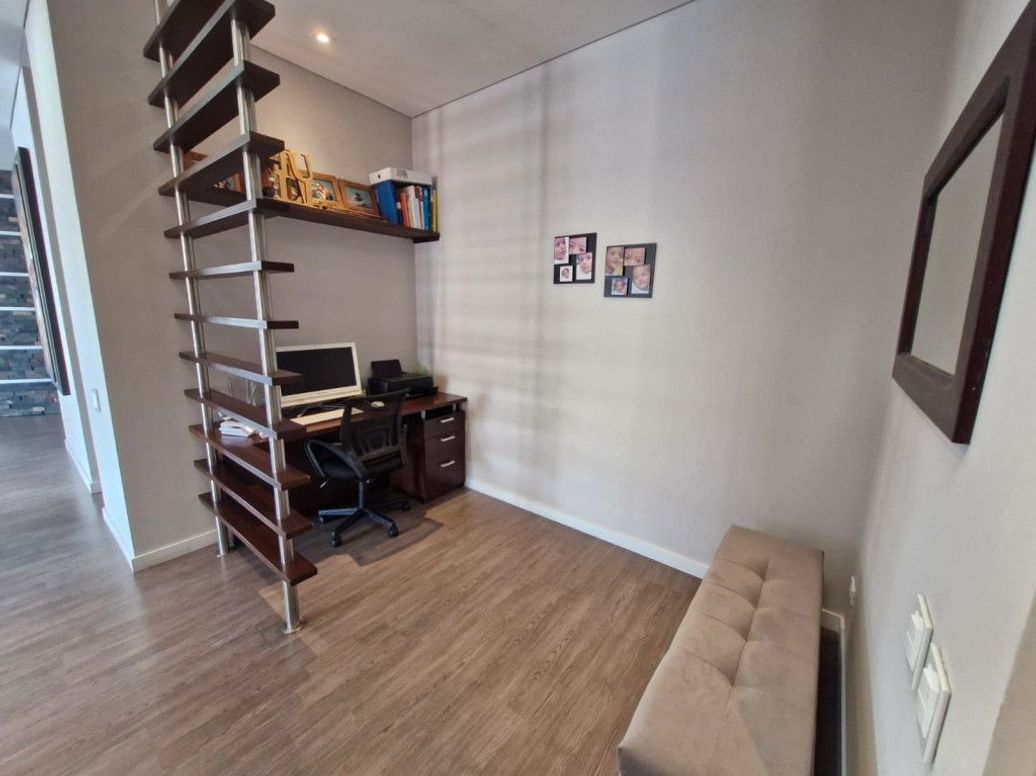 Apartamento de 4 alcobas en venta en Molinos Norte, Bogotá, 245 m² · foto 13 de 20