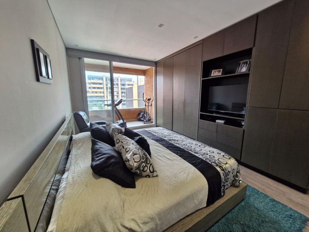 Apartamento de 4 alcobas en venta en Molinos Norte, Bogotá, 245 m² · foto 19 de 20