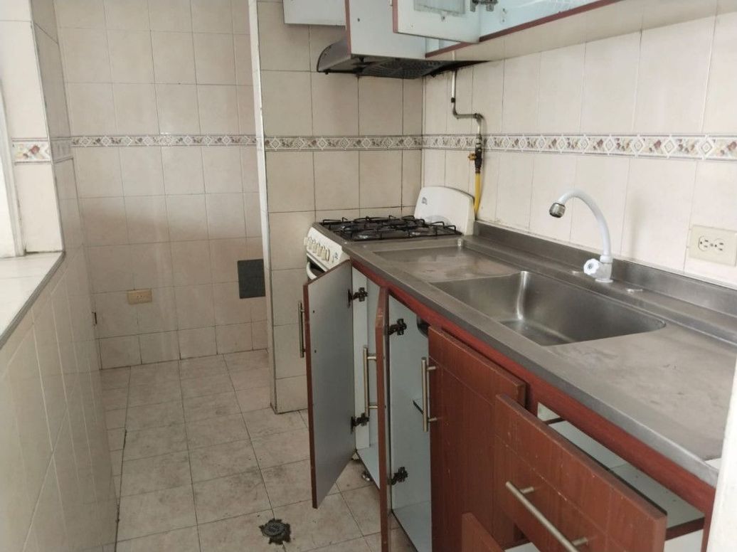 Casa de 12 alcobas en venta en San Luis, Bogotá, 437 m² · foto 17 de 20
