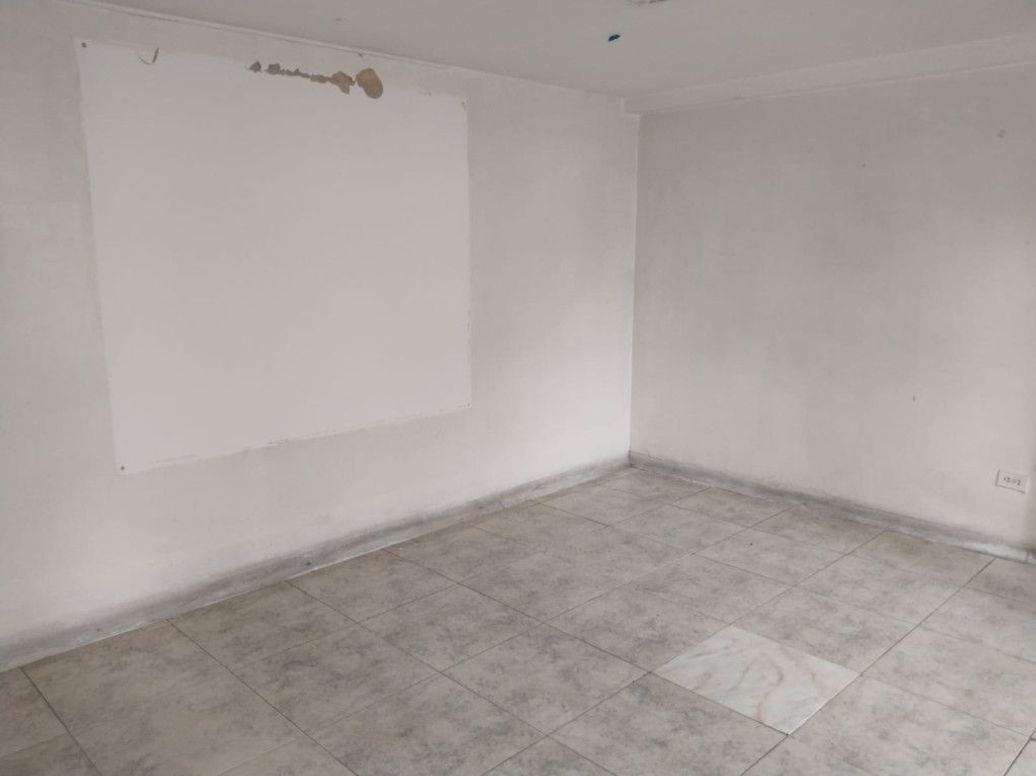 Casa de 12 alcobas en venta en San Luis, Bogotá, 437 m² · foto 20 de 20