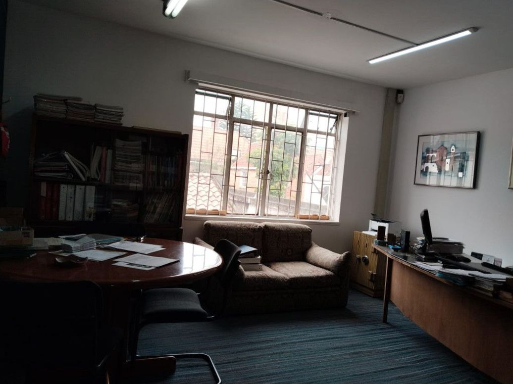 Casa de 1 alcoba en venta en Quinta Camacho, Bogotá, 746 m² · foto 3 de 20