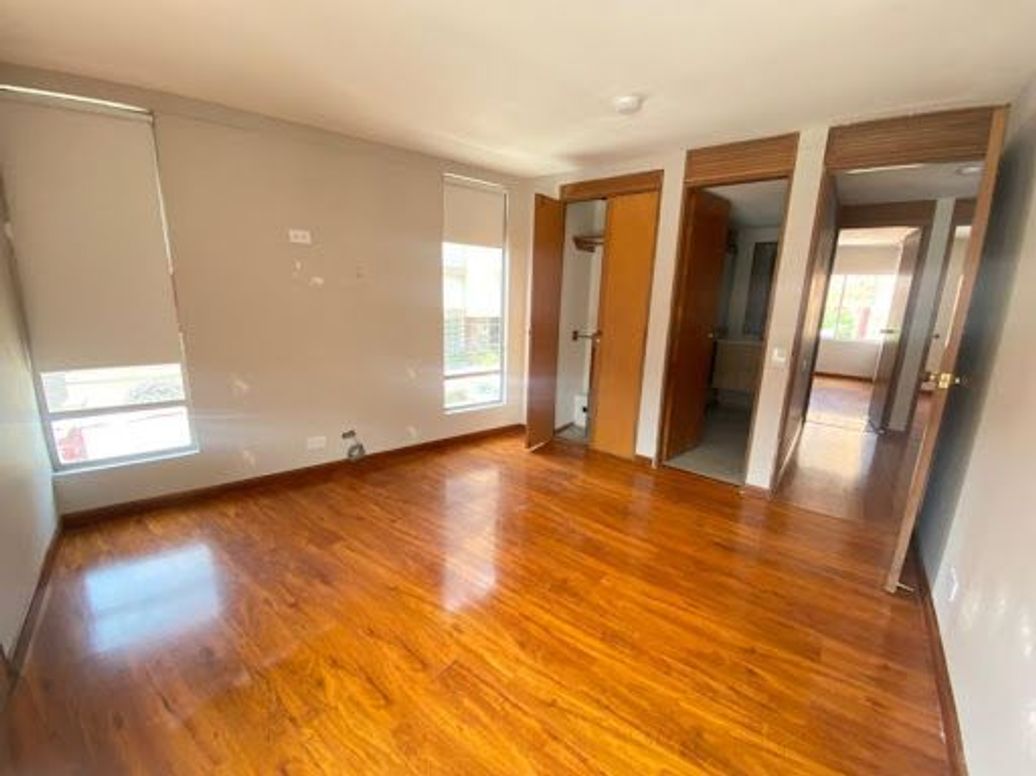 Apartamento de 3 alcobas en venta en Americas Occidental, Bogotá, 83 m² · foto 9 de 20