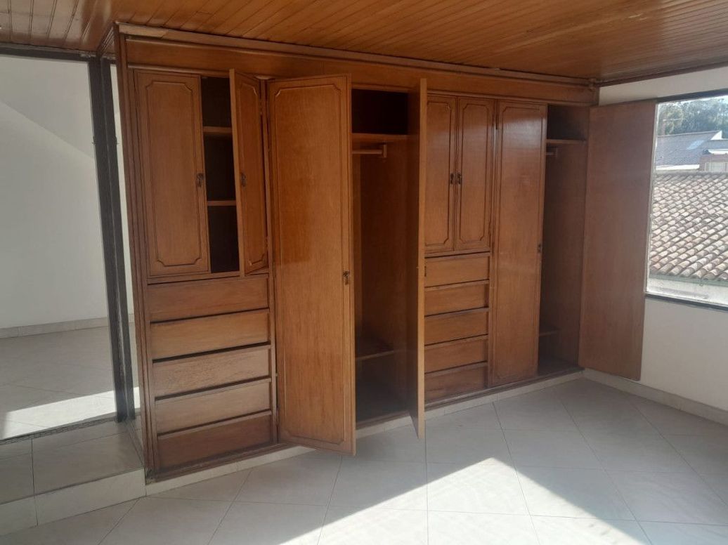 Apartamento de 3 alcobas en venta en Cedro Salazar, Bogotá, 86 m² · foto 11 de 20