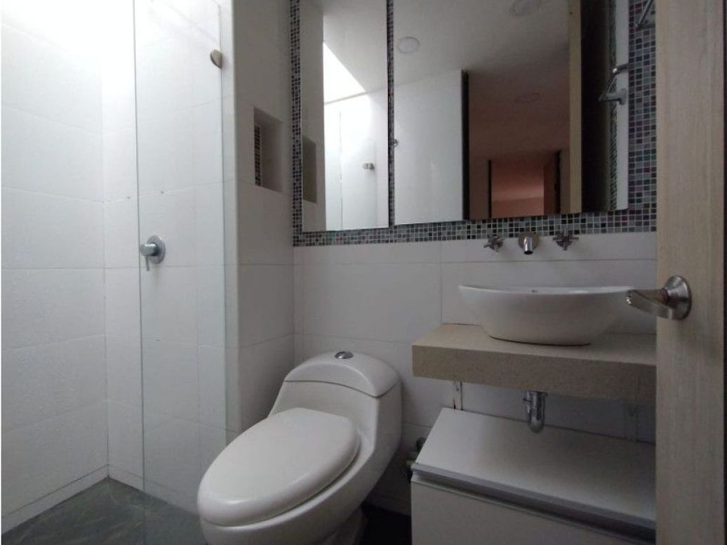 Apartamento de 3 alcobas en venta en Iberia, Bogotá, 66 m² · foto 8 de 9