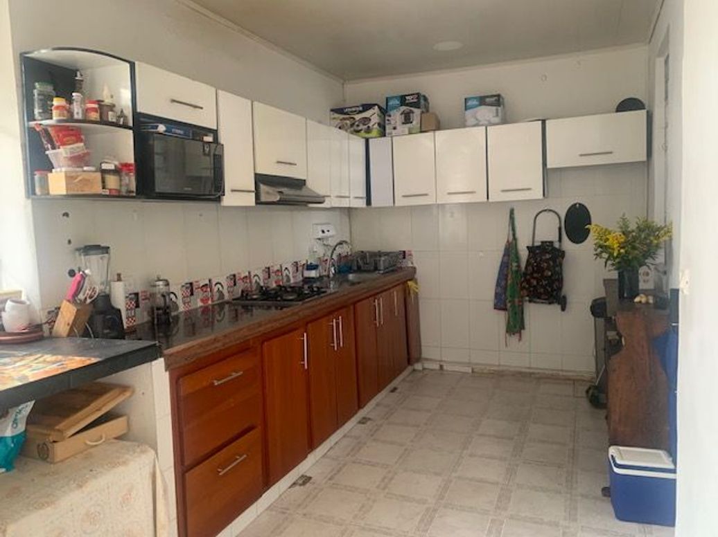 Casa de 4 alcobas en venta en Baquero, Bogotá, 250 m² · foto 8 de 20
