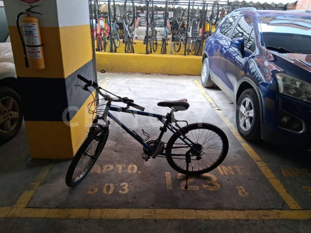 Apartamento de 3 alcobas en venta en Minuto De Dios, Bogotá, 62 m² · foto 3 de 20