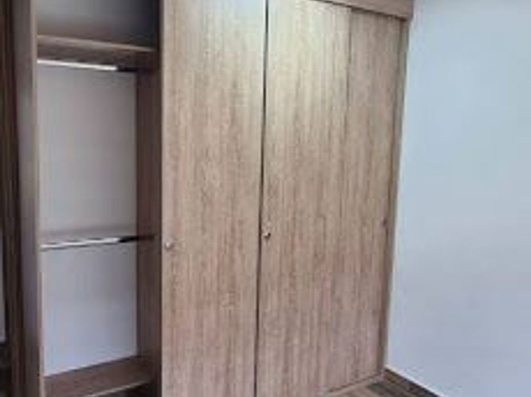 Apartaestudio en venta en El Redil, Bogotá, 35 m² · foto 6 de 16