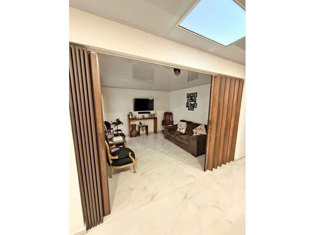 Casa de 2 alcobas en venta en Modelia, Bogotá, 130 m² · foto 7 de 20
