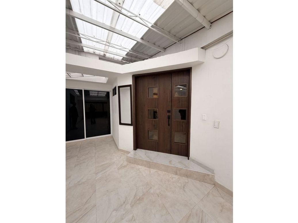 Casa de 2 alcobas en venta en Modelia, Bogotá, 130 m² · foto 10 de 20
