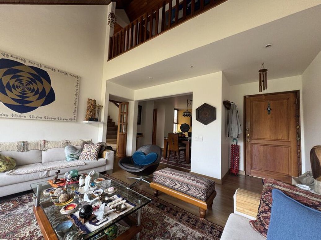 Apartamento de 3 alcobas en venta en Niza, Bogotá, 187 m² · foto 4 de 20