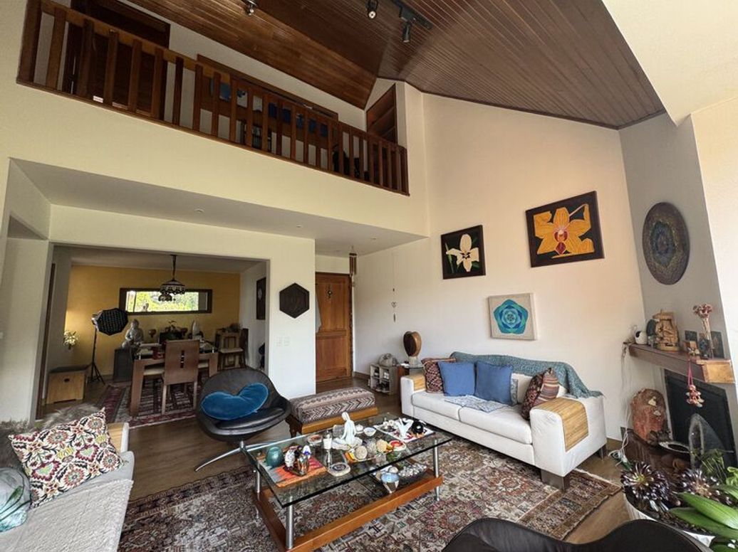 Apartamento de 3 alcobas en venta en Niza, Bogotá, 187 m² · foto 5 de 20