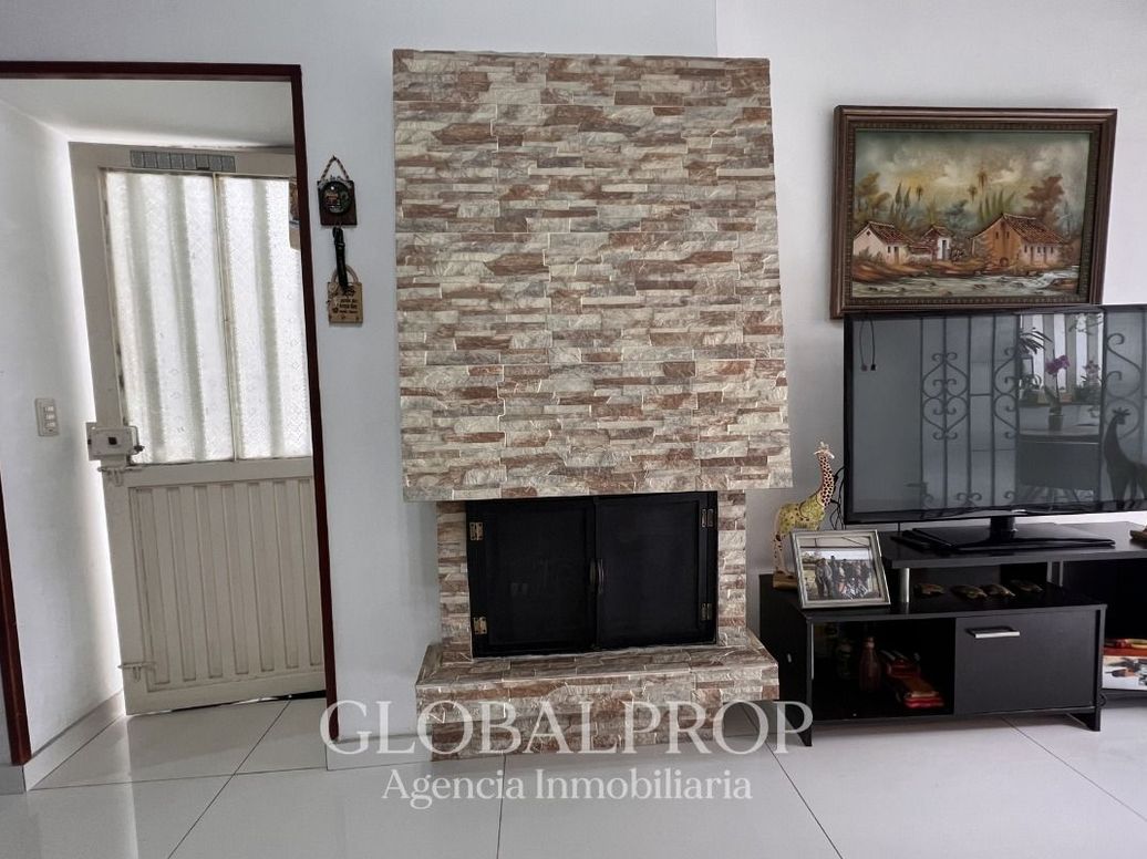 Casa de 4 alcobas en venta en Julio Flórez, Bogotá, 147 m² · foto 6 de 19