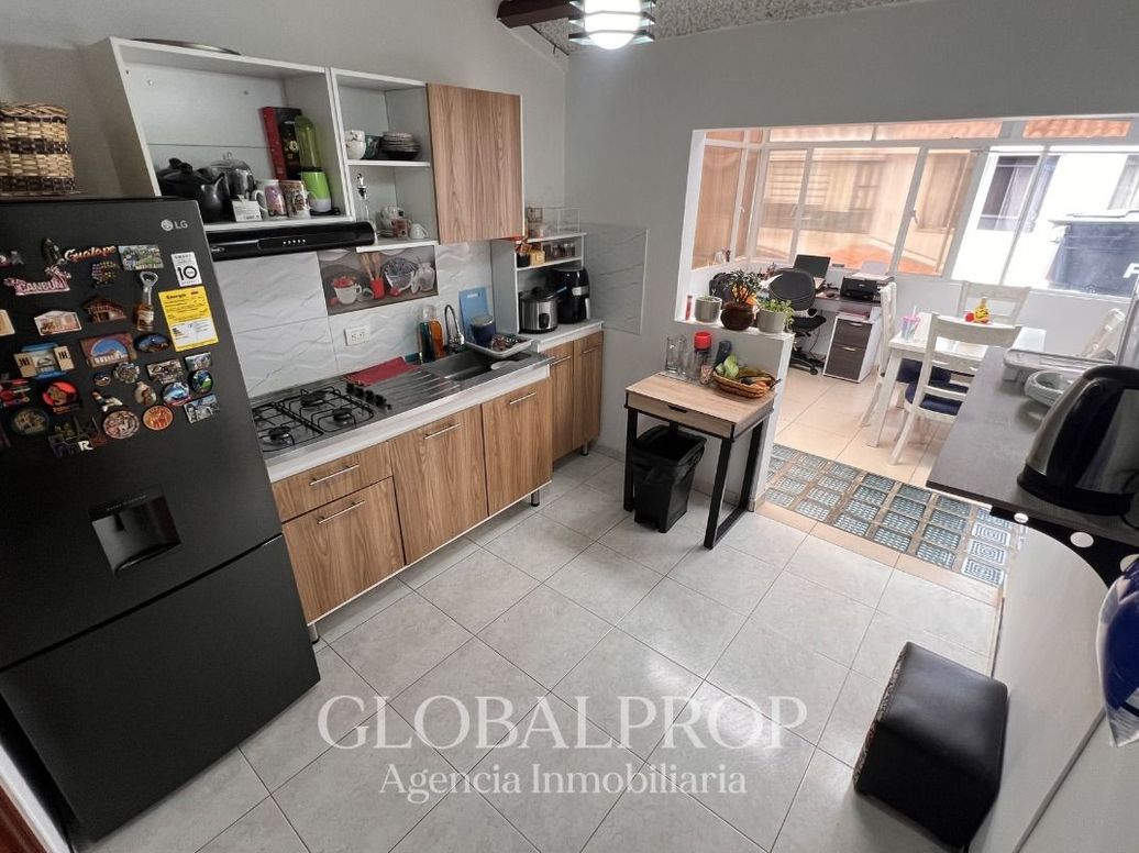 Casa de 4 alcobas en venta en Julio Flórez, Bogotá, 147 m² · foto 15 de 19