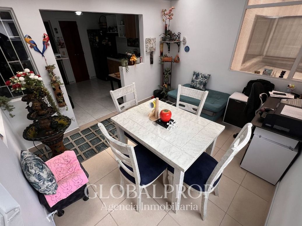 Casa de 4 alcobas en venta en Julio Flórez, Bogotá, 147 m² · foto 16 de 19
