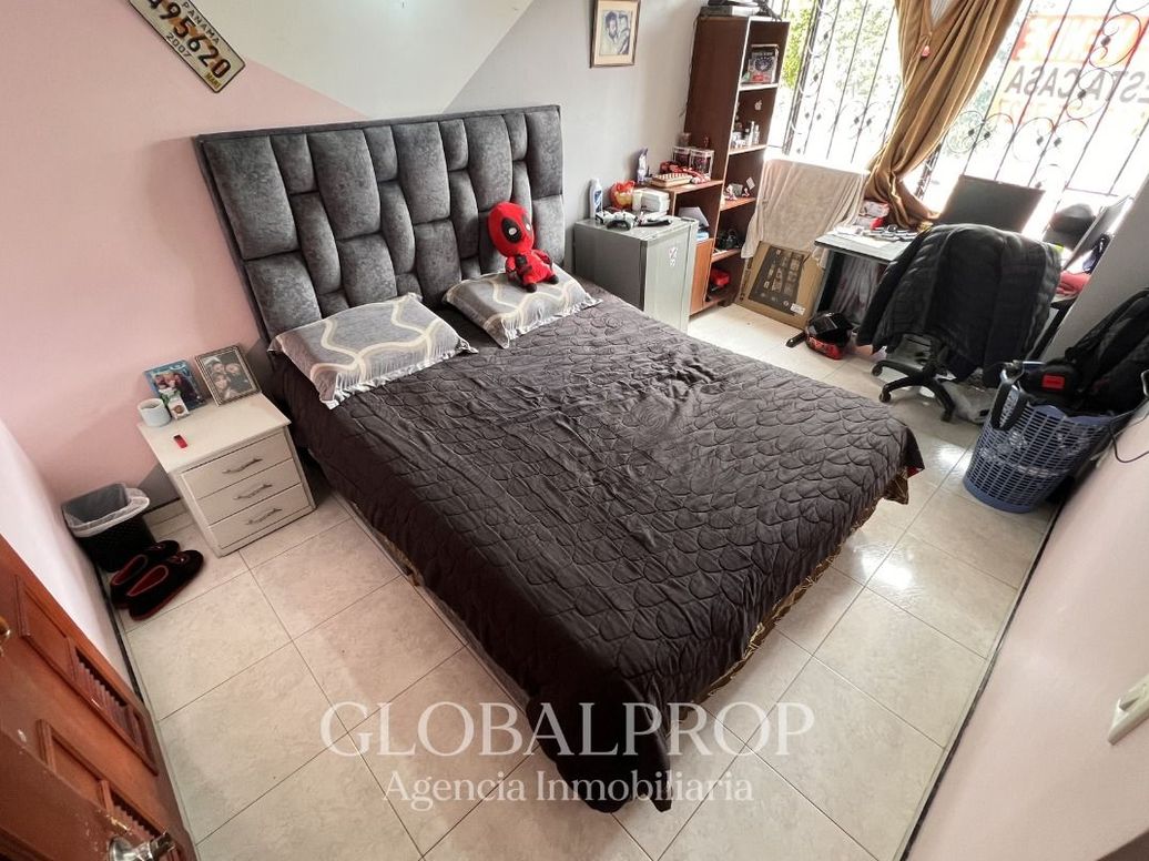 Casa de 4 alcobas en venta en Julio Flórez, Bogotá, 147 m² · foto 13 de 19