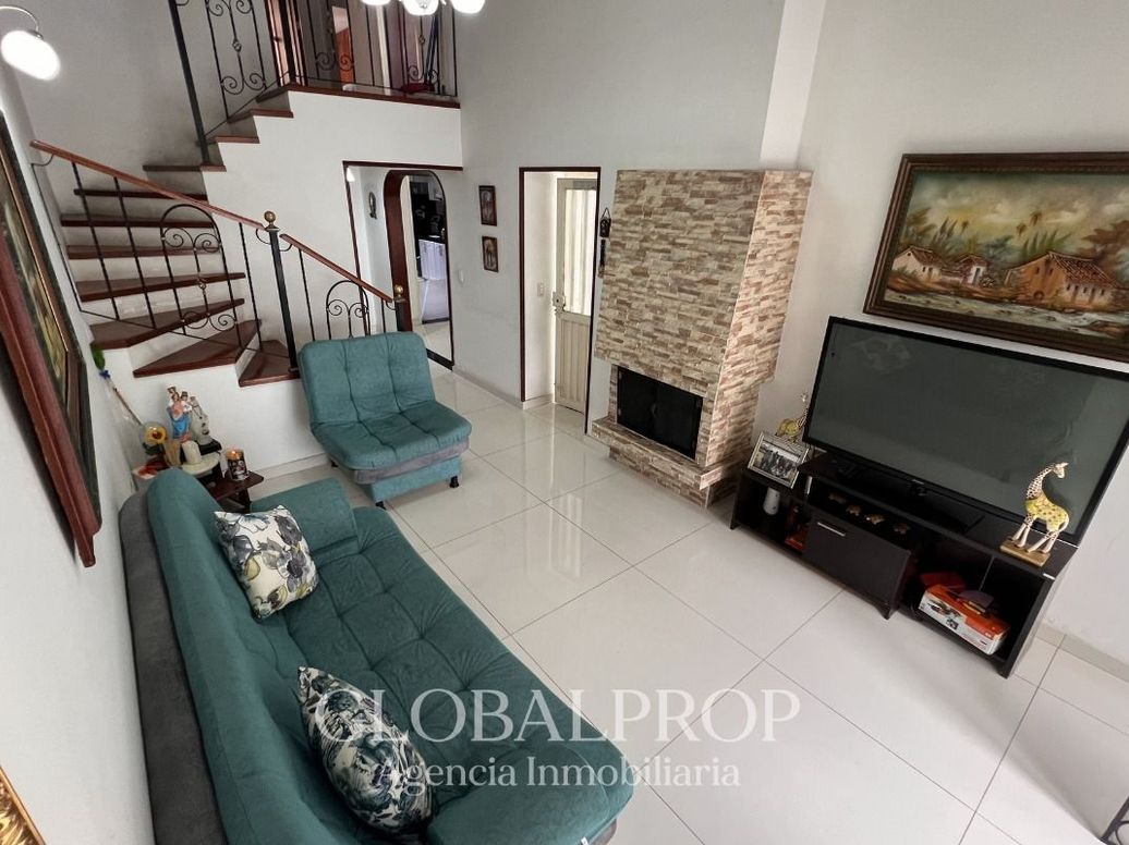 Casa de 4 alcobas en venta en Julio Flórez, Bogotá, 147 m² · foto 4 de 19