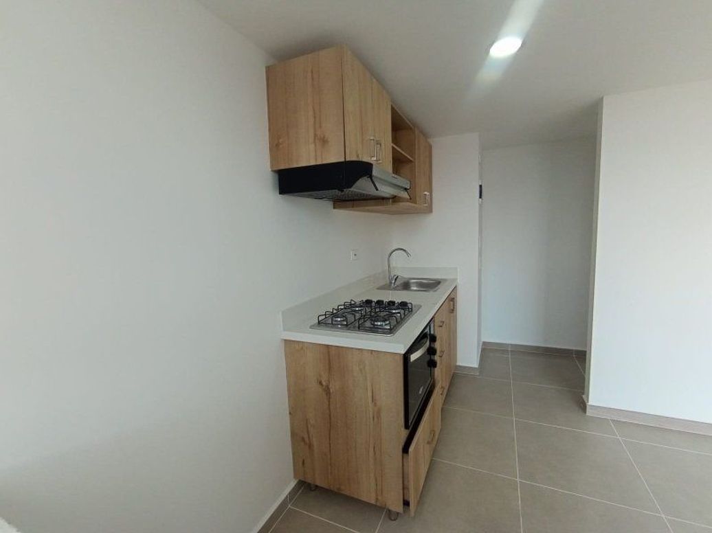 Apartamento con excelente ubicacion ideal para inventerir o vivivr en Vereda Fontibon