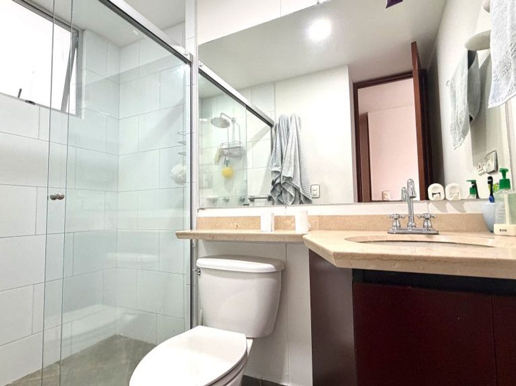 Apartamento de 3 alcobas en venta en Colina Campestre, Bogotá, 148 m² · foto 9 de 20