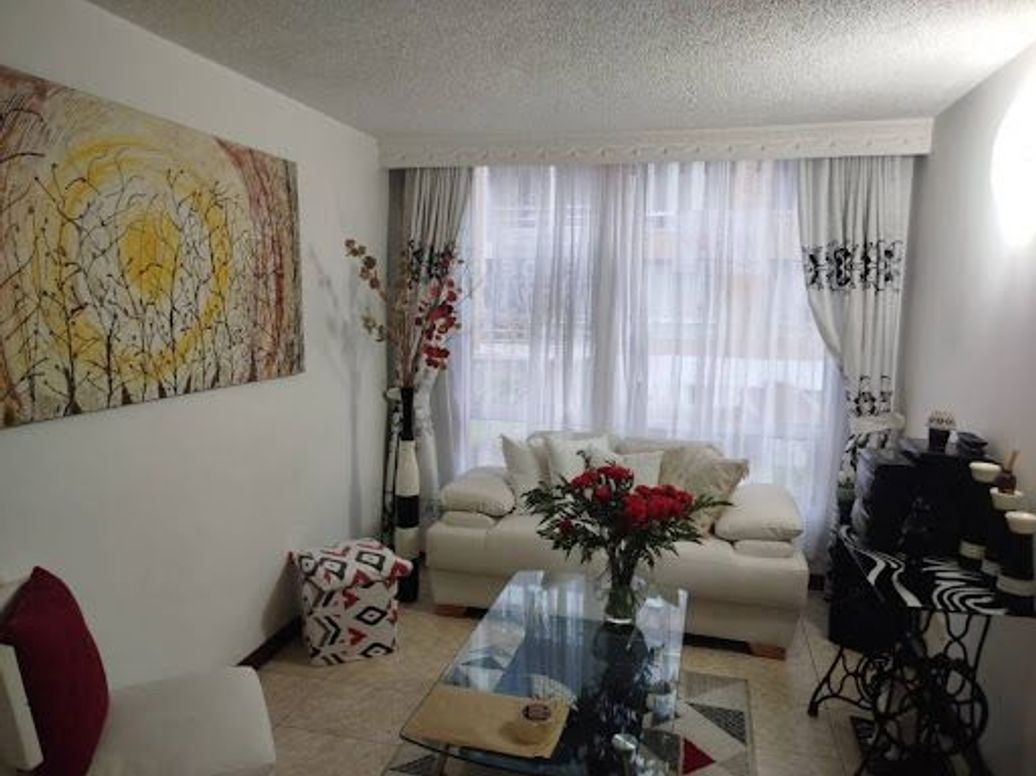 Apartamento de 2 alcobas en venta en Villas De Granada, Bogotá, 64 m² · foto 5 de 20