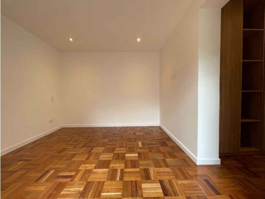 Apartamento de 3 alcobas en venta en Los Rosales, Bogotá, 187 m² · foto 16 de 20