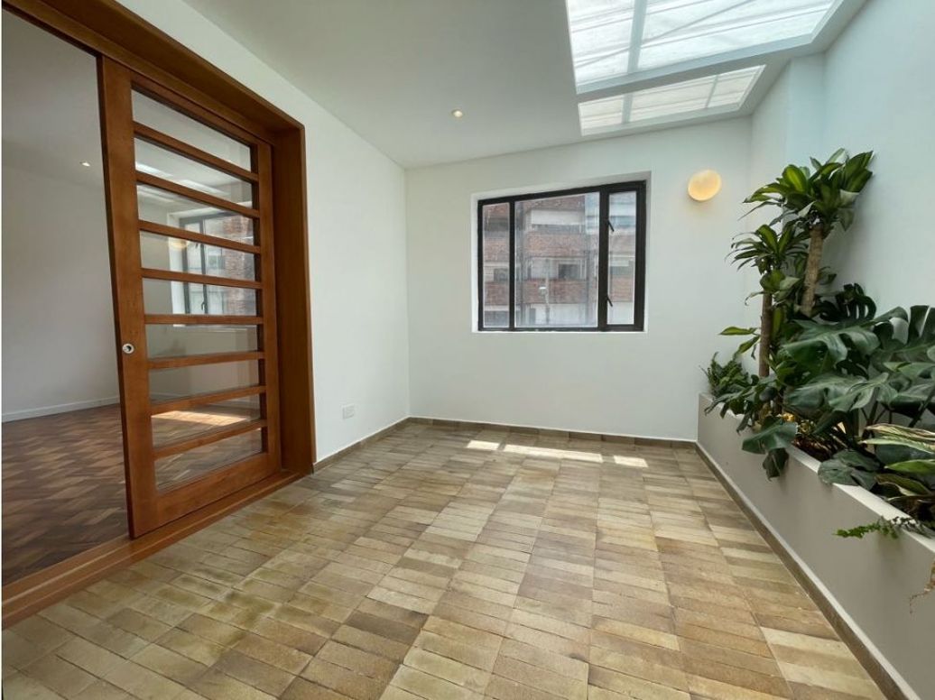Apartamento de 3 alcobas en venta en Los Rosales, Bogotá, 187 m² · foto 4 de 20