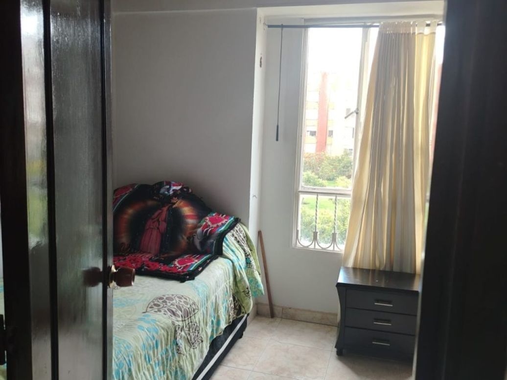 Casa de 4 alcobas en venta en Cr Jardines De Alsacia, Bogotá, 75 m² · foto 5 de 7