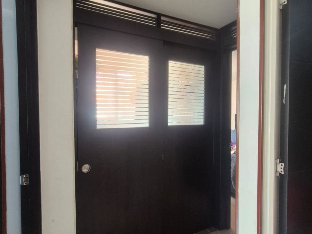 Apartamento de 3 alcobas en venta en India Catalina, Bogotá, 47 m² · foto 9 de 9