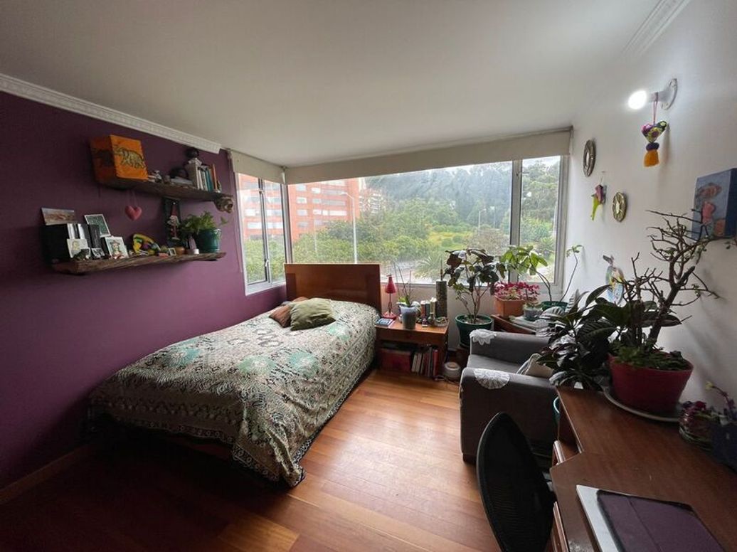 Apartamento de 3 alcobas en venta en Cr Bosque De Gratamira, Bogotá, 196 m² · foto 8 de 20