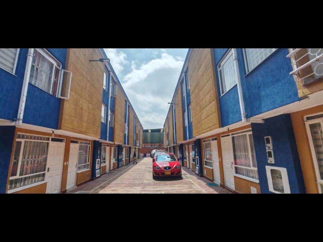 Casa de 4 alcobas en venta en Villa Gladys, Bogotá, 71 m² · foto 19 de 20