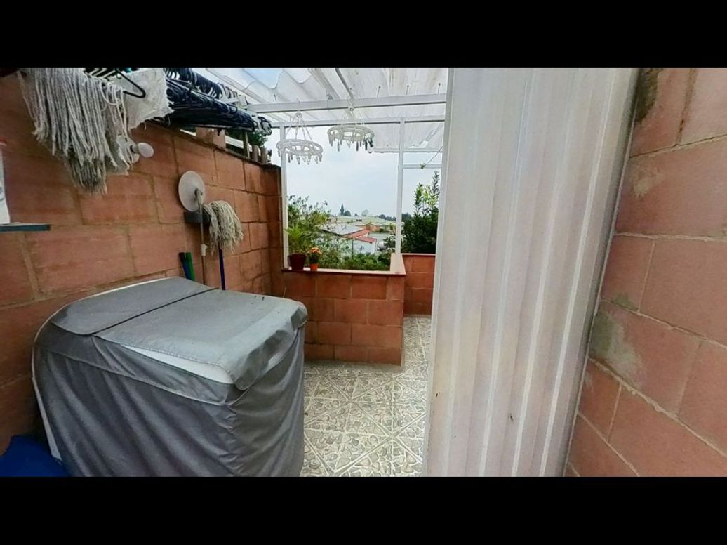 Casa de 4 alcobas en venta en Villa Gladys, Bogotá, 71 m² · foto 15 de 20