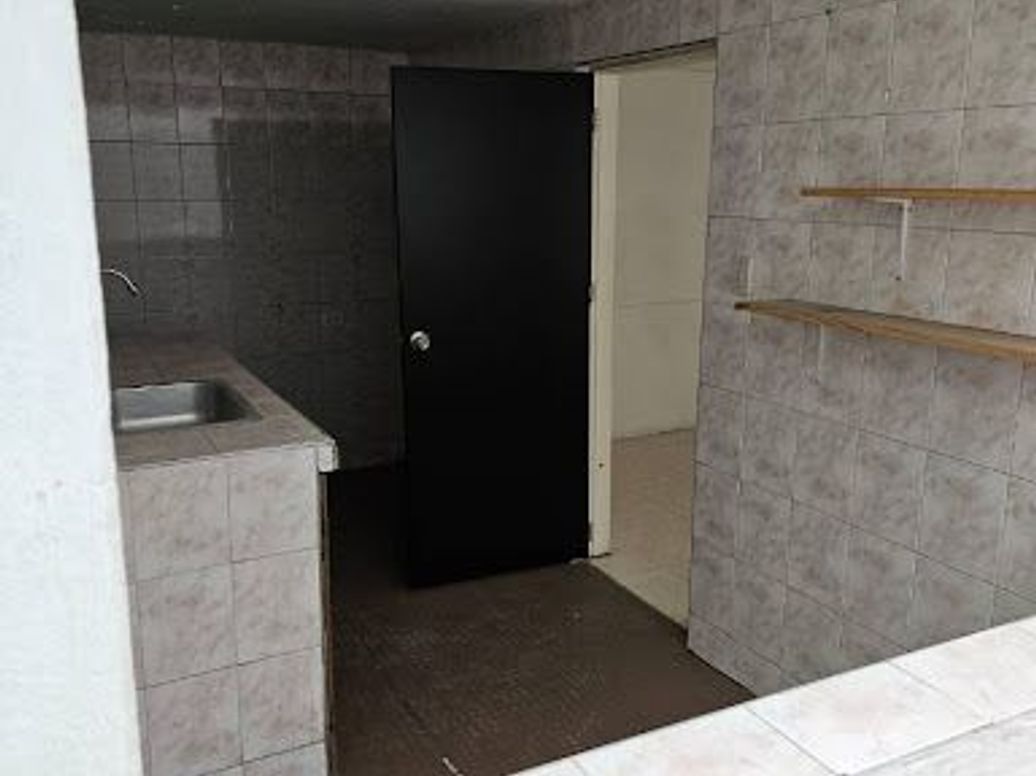 Casa de 6 alcobas en venta en Mandalay Et. Ii, Bogotá, 207 m² · foto 9 de 20