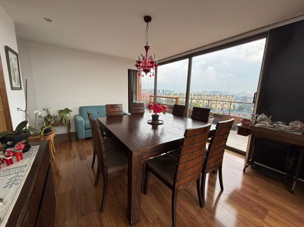 Apartamento de 4 alcobas en venta en La Esperanza Norte, Bogotá, 180 m² · foto 17 de 20