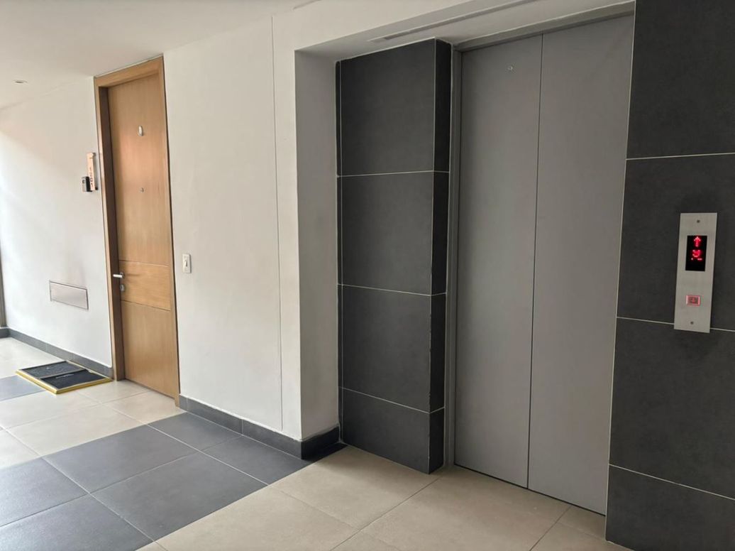 Apartamento de 4 alcobas en venta en La Esperanza Norte, Bogotá, 180 m² · foto 11 de 20