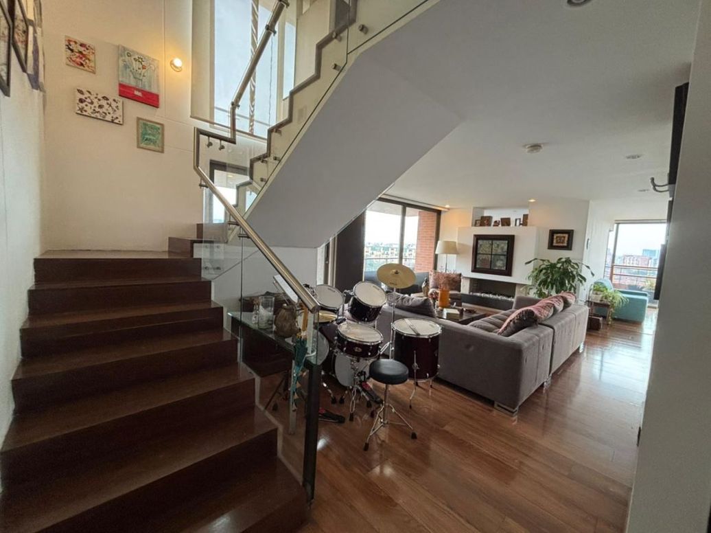 Apartamento de 4 alcobas en venta en La Esperanza Norte, Bogotá, 180 m² · foto 13 de 20
