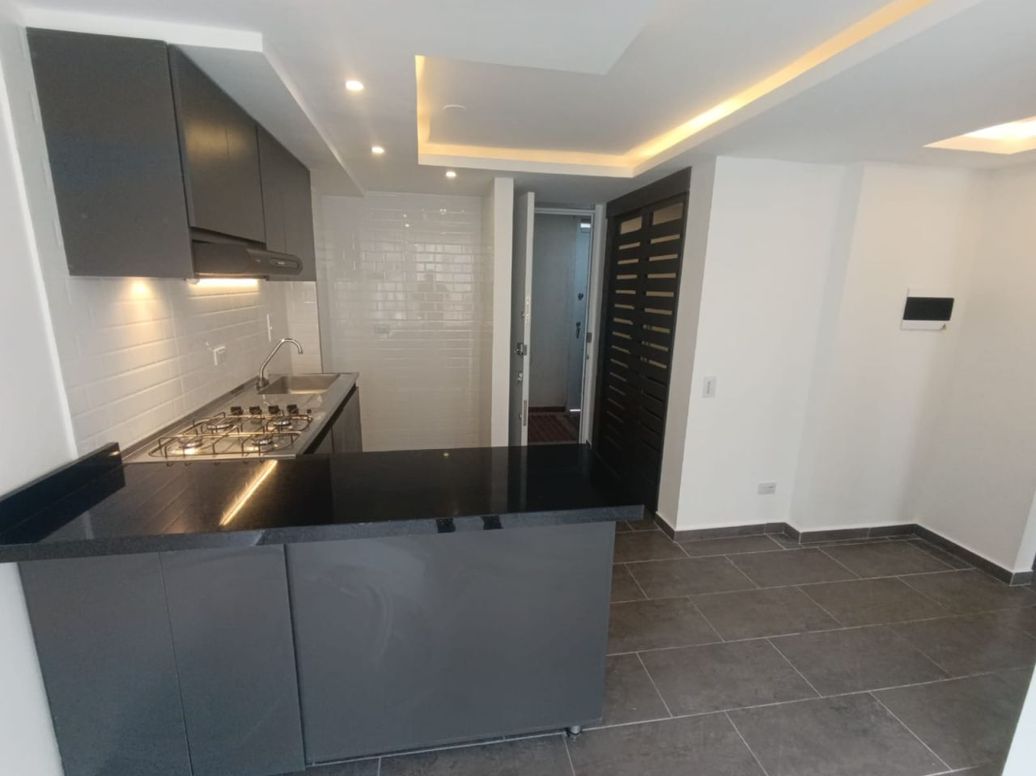 Apartamento de 2 alcobas en venta en Nuevo Techo, Bogotá, 42 m² · foto 4 de 18