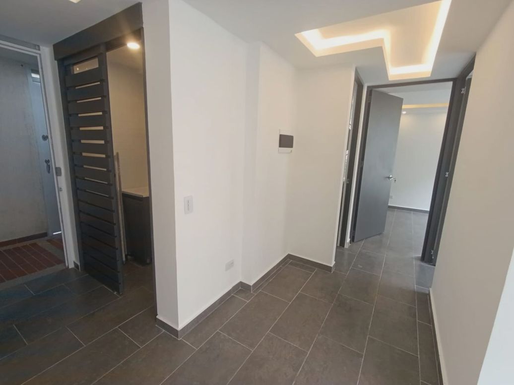 Apartamento de 2 alcobas en venta en Nuevo Techo, Bogotá, 42 m² · foto 7 de 18