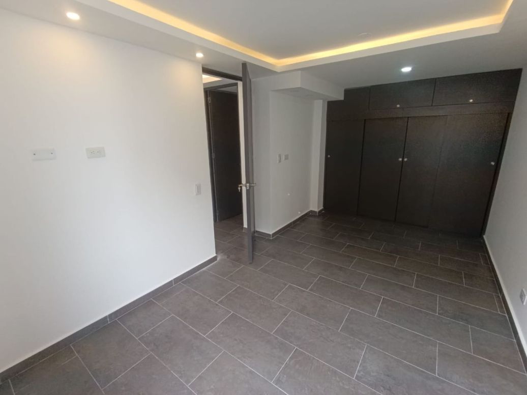 Apartamento de 2 alcobas en venta en Nuevo Techo, Bogotá, 42 m² · foto 12 de 18