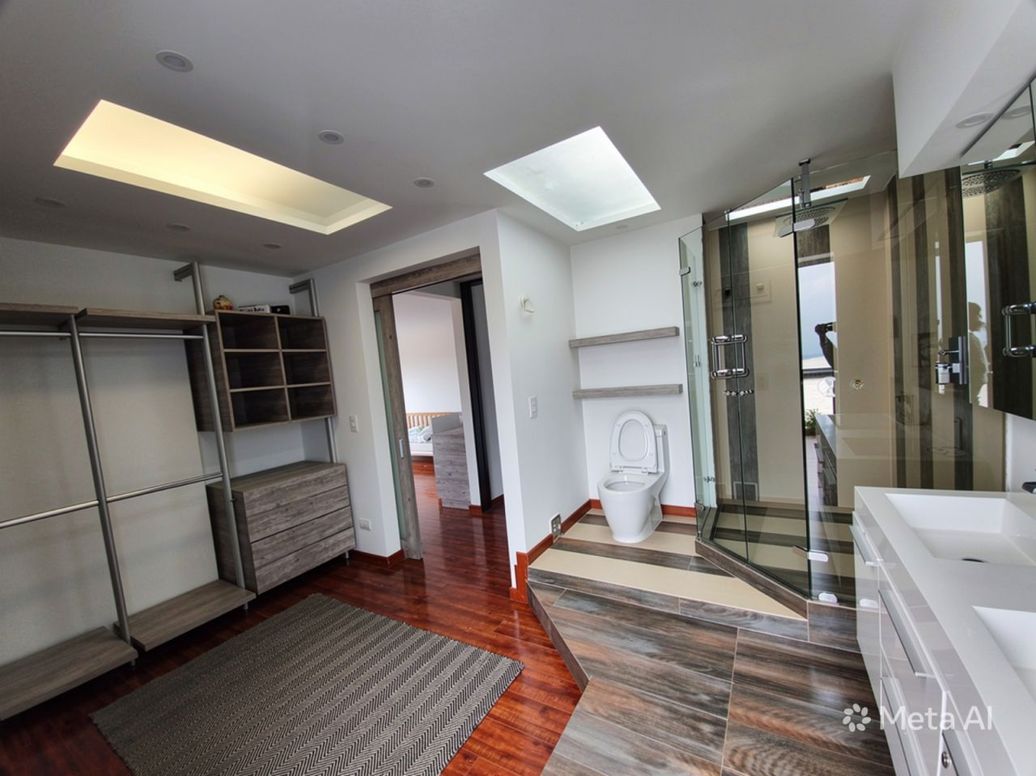 Apartamento de 2 alcobas en venta en Santa Barbara Central, Bogotá, 124 m² · foto 7 de 8