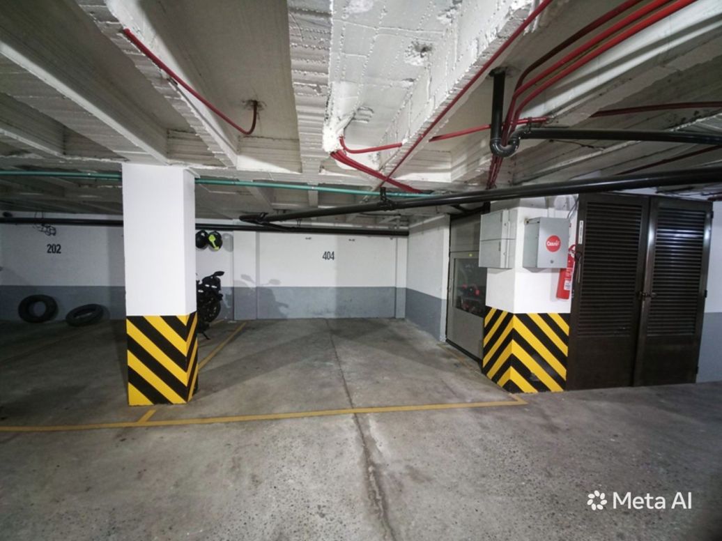 Apartamento de 2 alcobas en venta en Santa Barbara Central, Bogotá, 124 m² · foto 8 de 8