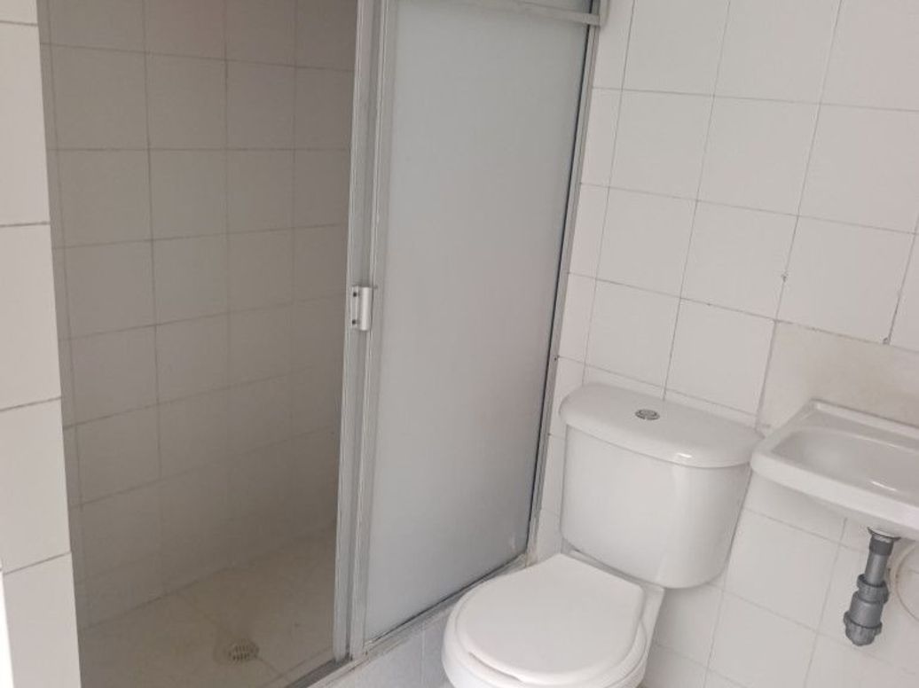 Casa de 7 alcobas en venta en Primavera, Bogotá, 317 m² · foto 5 de 20