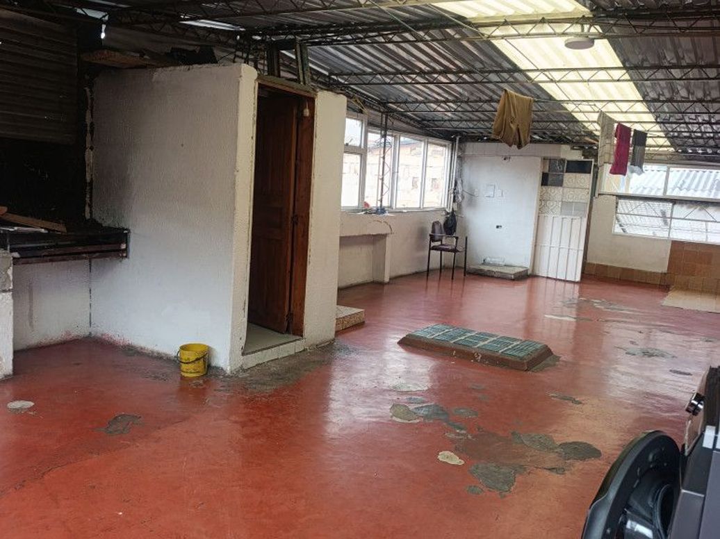 Casa de 7 alcobas en venta en Primavera, Bogotá, 317 m² · foto 20 de 20