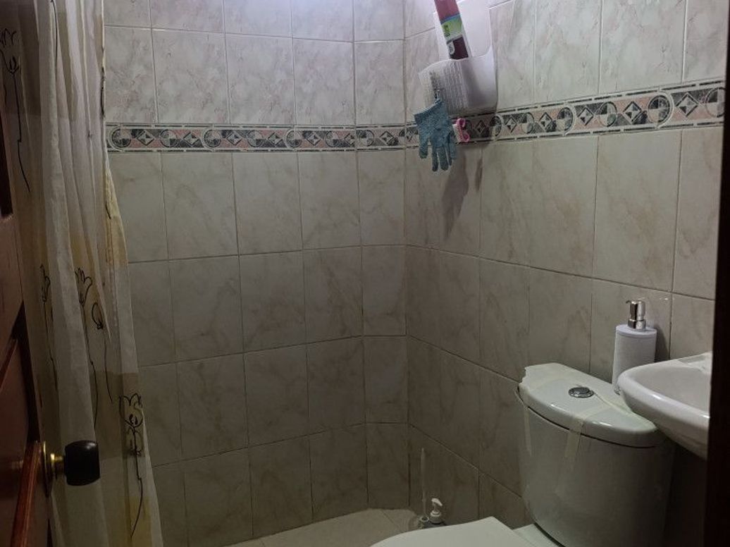 Casa de 7 alcobas en venta en Primavera, Bogotá, 317 m² · foto 18 de 20