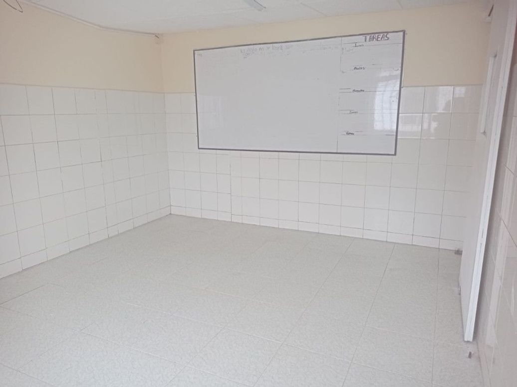 Casa de 13 alcobas en arriendo en La Castellana, Bogotá, 400 m² · foto 8 de 20