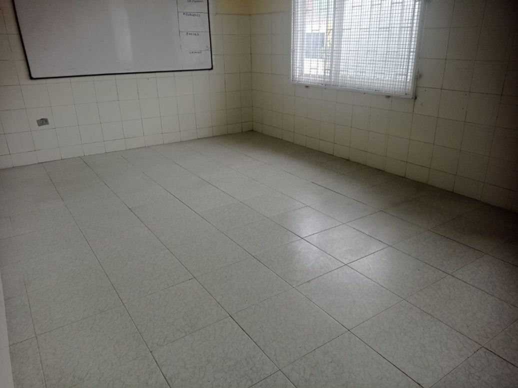 Casa de 13 alcobas en arriendo en La Castellana, Bogotá, 400 m² · foto 11 de 20