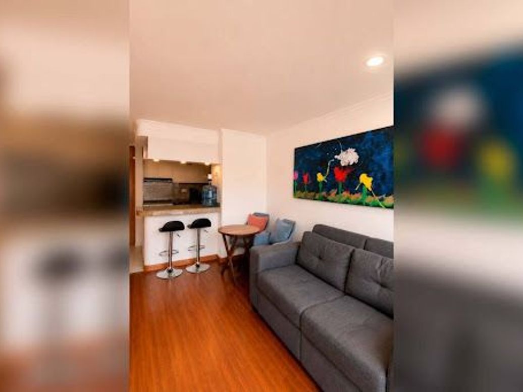 Apartamento de 1 alcoba en venta en Chapinero, Bogotá, 39 m² · foto 2 de 6