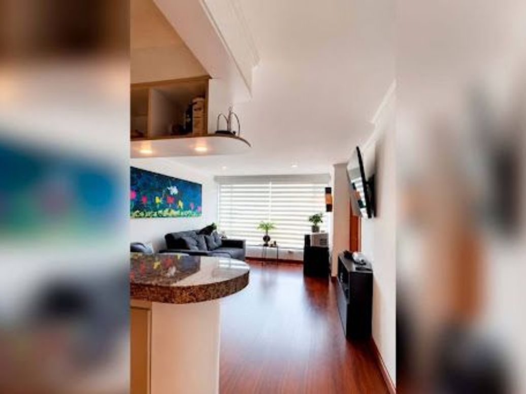 Apartamento de 1 alcoba en venta en Chapinero, Bogotá, 39 m² · foto 3 de 6
