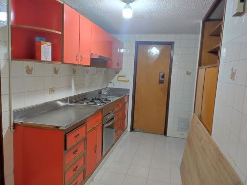 Apartamento de 2 alcobas en venta en La Soledad, Bogotá, 130 m² · foto 8 de 13