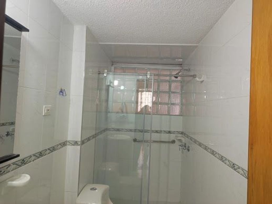 Apartamento de 2 alcobas en venta en La Soledad, Bogotá, 130 m² · foto 9 de 13